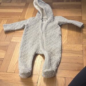 Nordstrom Quilted Hooded Baby One-Piece in Light Gray